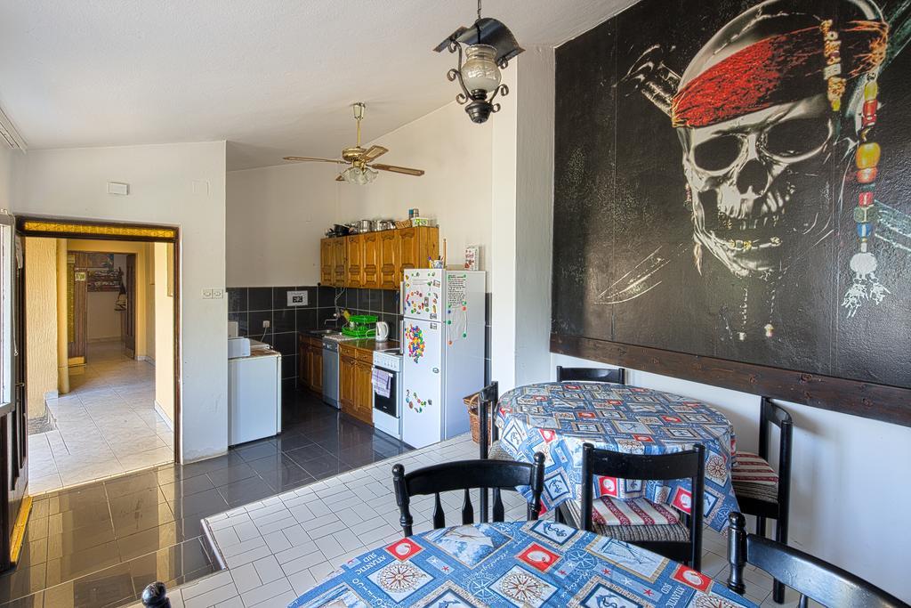 Auberge de jeunesse Pirate Backpackers à Ulcinj Extérieur photo