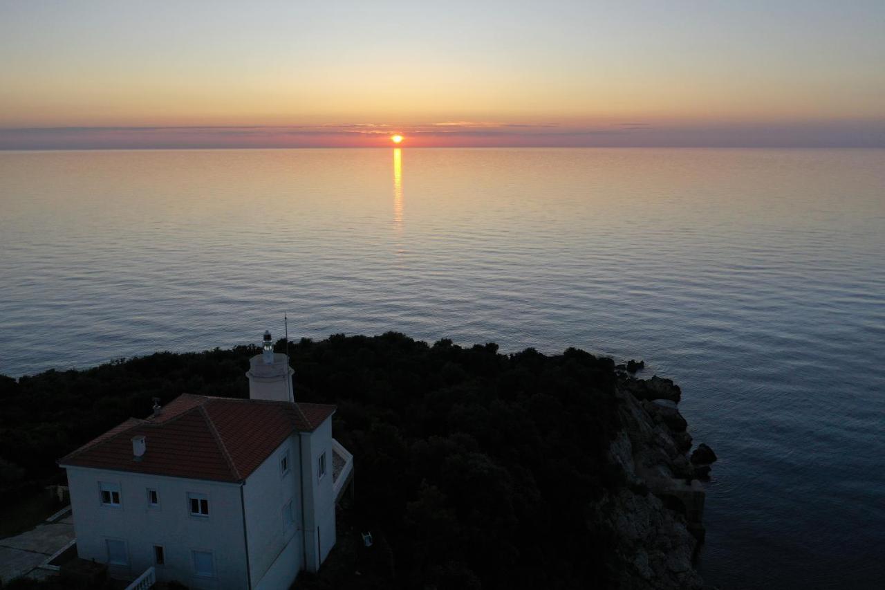 Auberge de jeunesse Pirate Backpackers à Ulcinj Extérieur photo